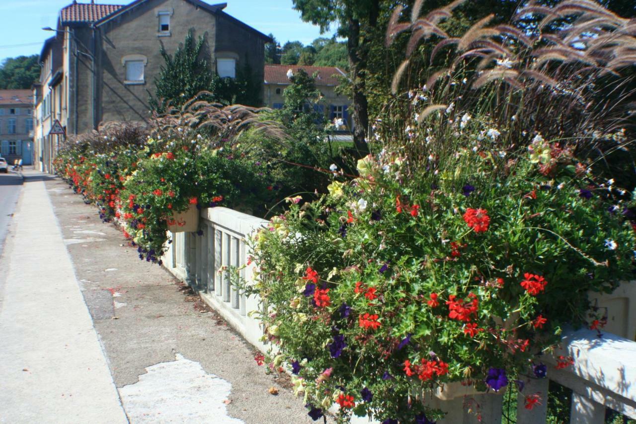 Les Ponts De L'Ornain Apartment บาร์-เล-ดุค ภายนอก รูปภาพ